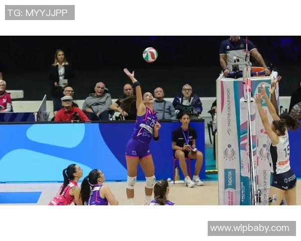 米兰对阵诺瓦拉精彩直播全程回顾与赛后分析